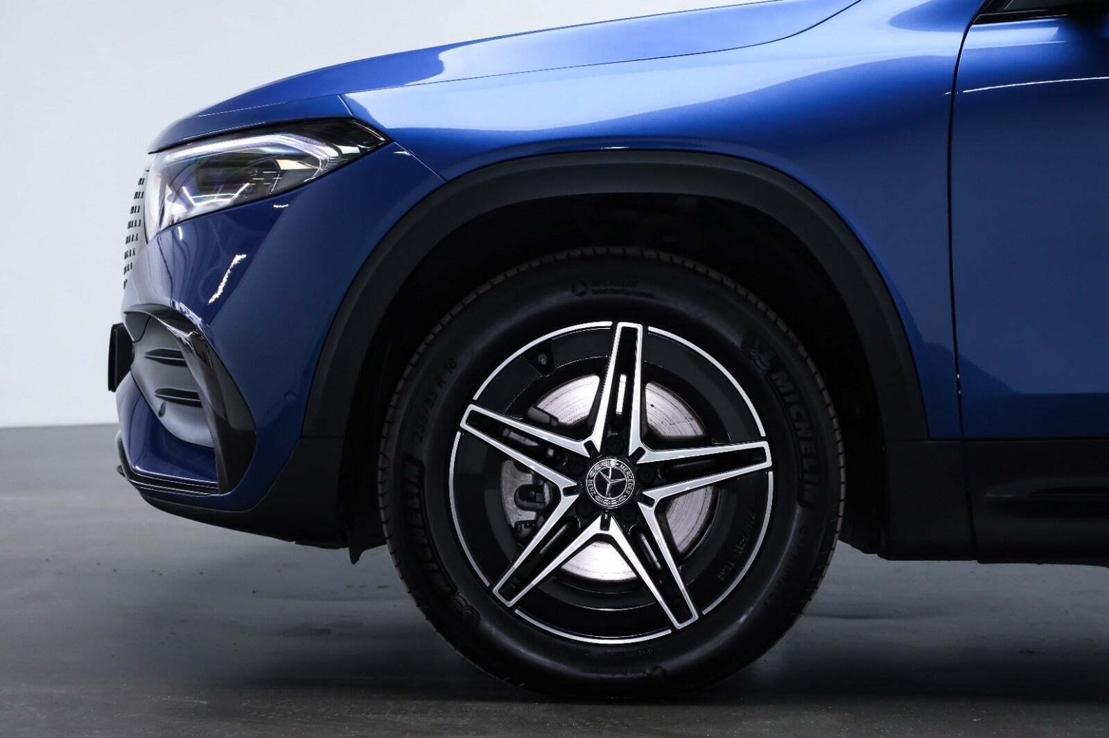 Mercedes EQB250+ AMG Premium