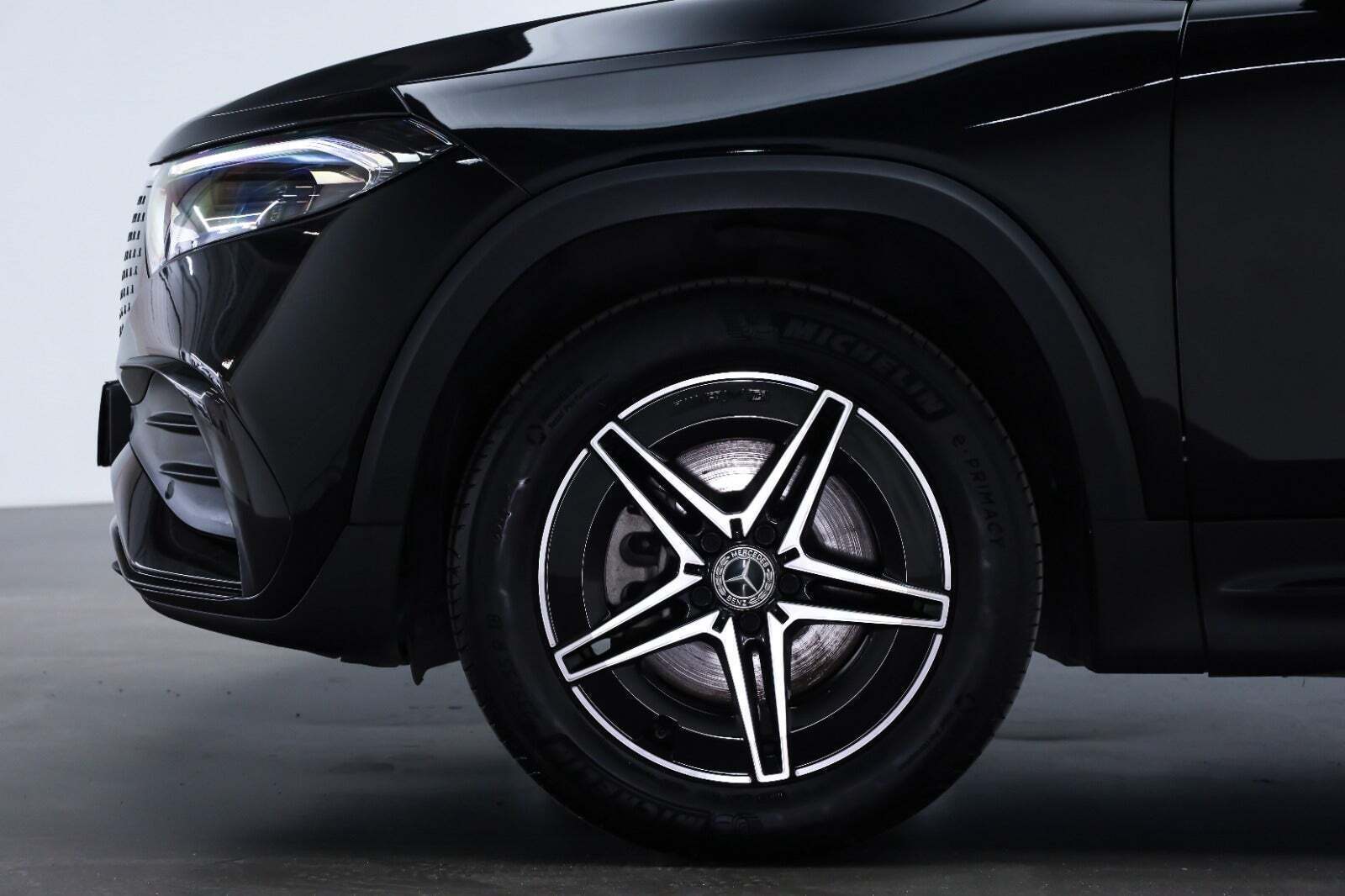 Mercedes EQB250+ AMG Advance