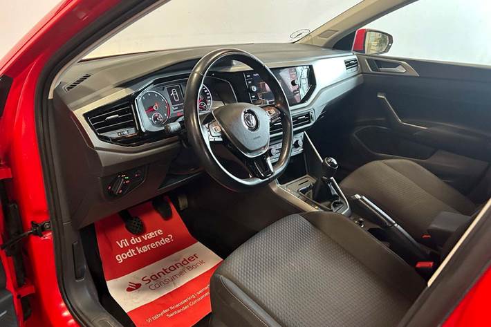 Rød VW Polo fra 2020