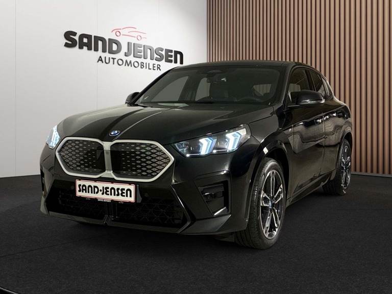 BMW iX2 eDrive20 M-Sport Premium