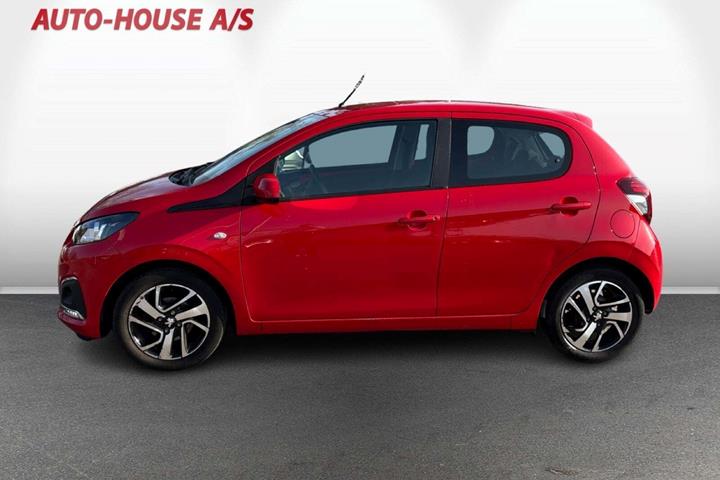 Rød Peugeot 108 fra 2020