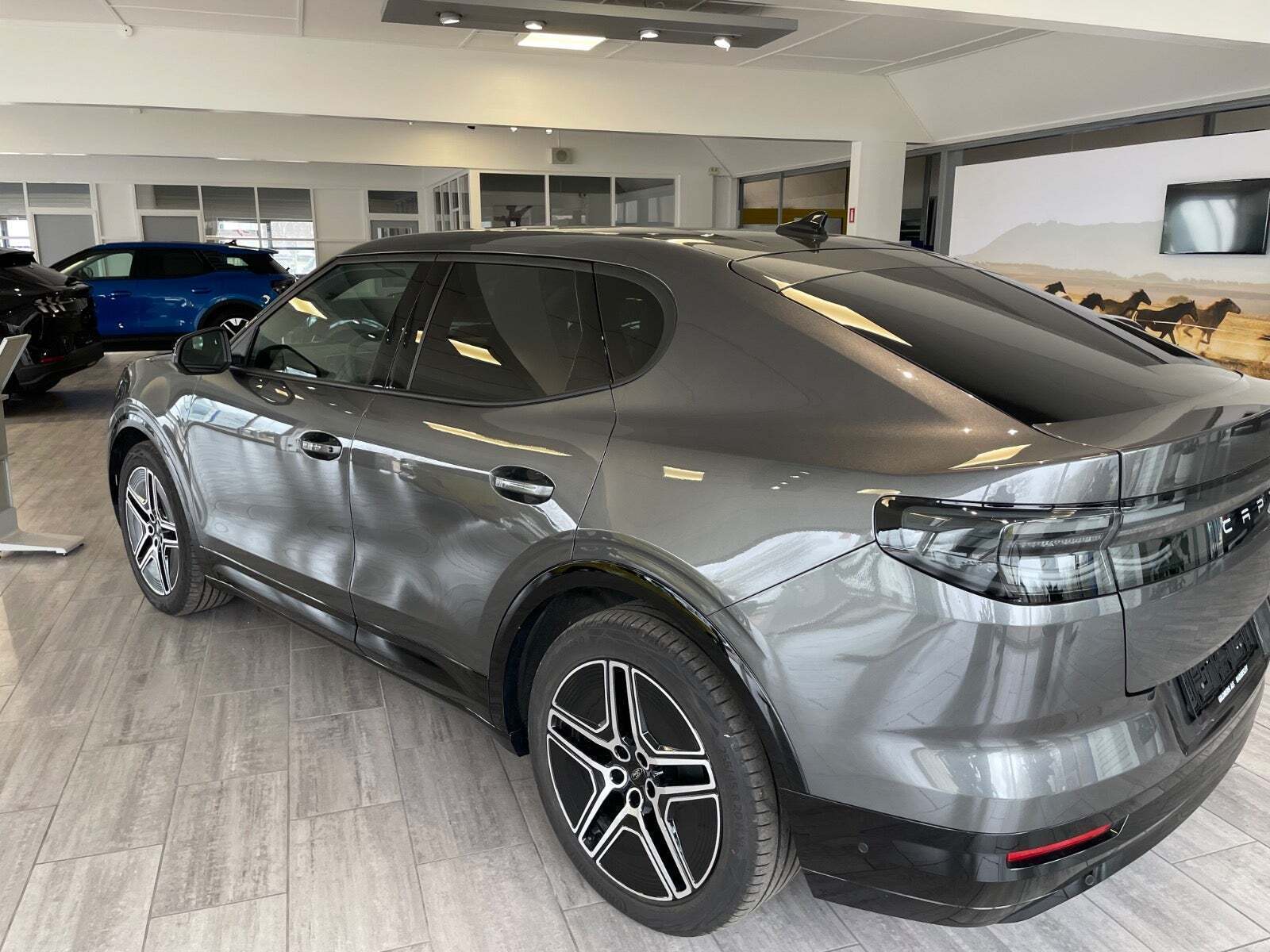 Ford Capri 77 Premium Extended Range