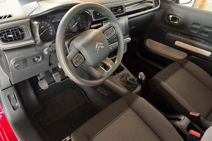Rød Citroën C3 fra 2021