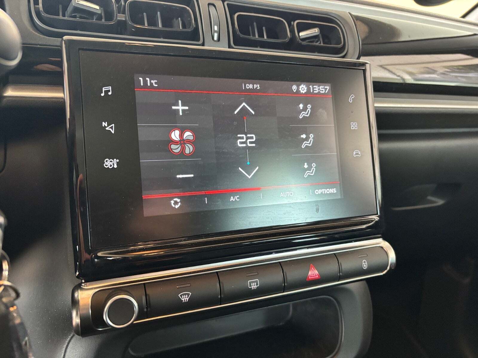 Rød Citroën C3 fra 2021