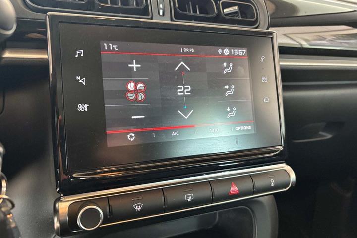 Rød Citroën C3 fra 2021