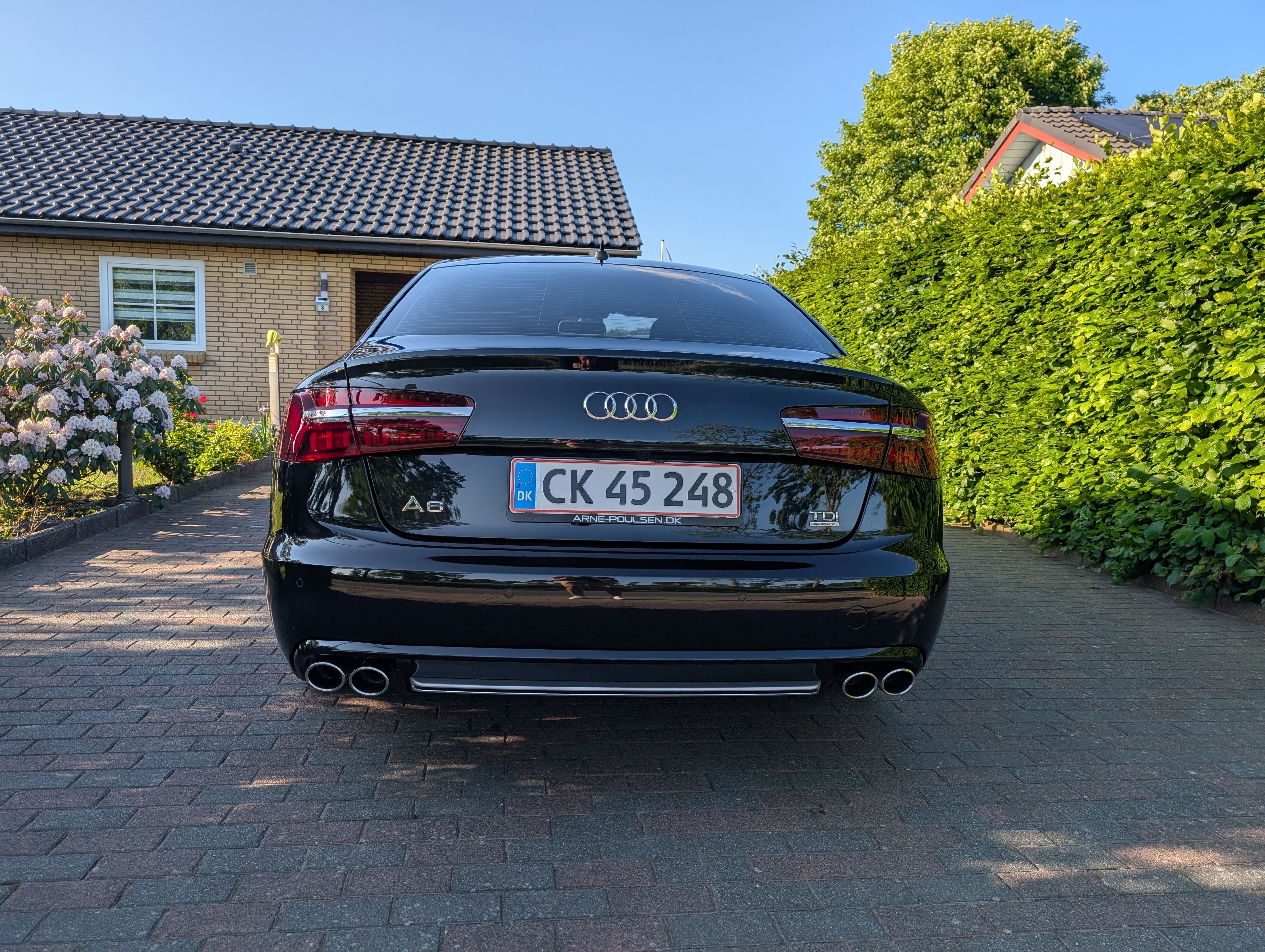 Sort Audi A6 fra 2011