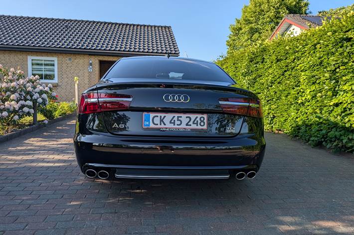 Sort Audi A6 fra 2011