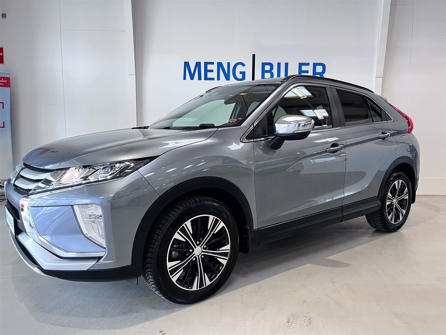 Grå Mitsubishi Eclipse Cross fra 2018