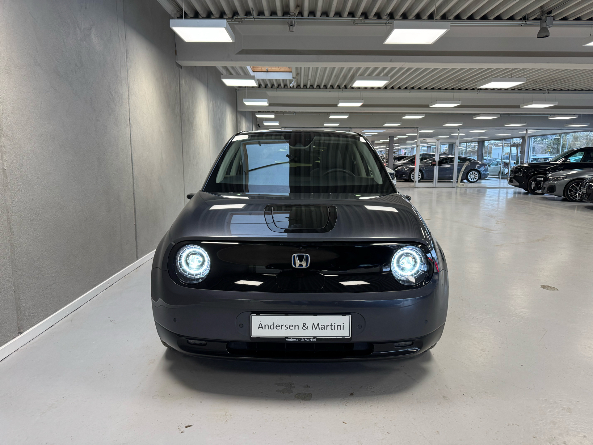 Honda e EL Advance CVT 154HK 5d Aut.