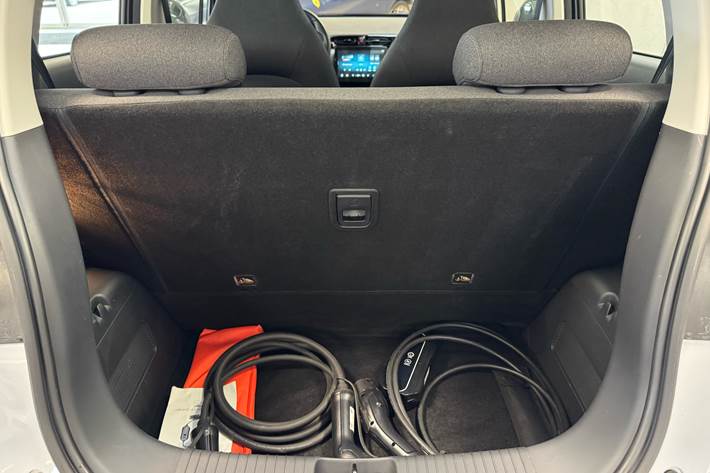 Sølv Leapmotor T03 fra 2023