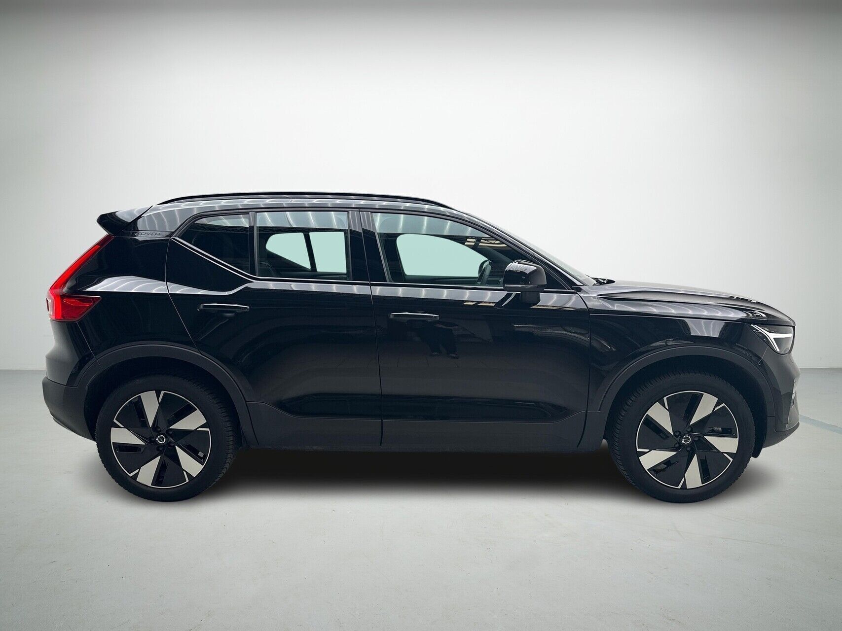 Volvo XC40 Recharge Extended Range Plus 252HK 5d Aut.