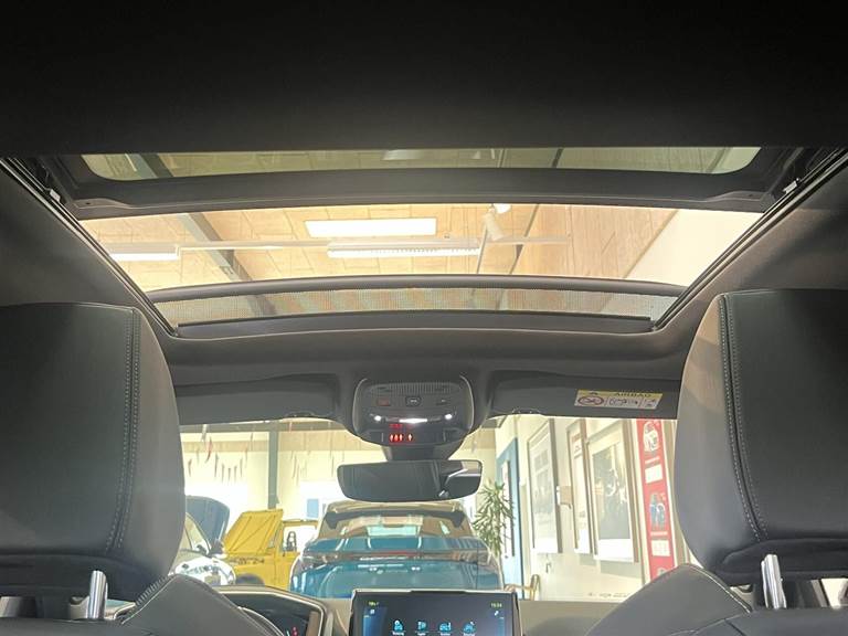 Peugeot e-2008 EL GT Sky 136HK 5d Aut.