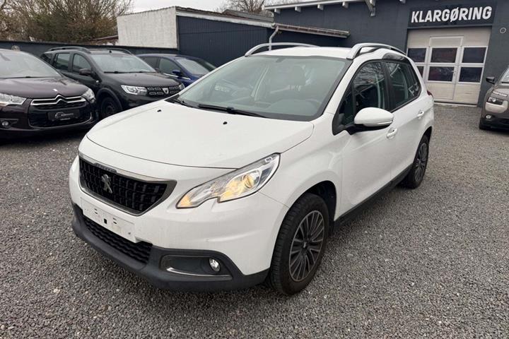 undefined Peugeot 2008 fra 2016 set udefra