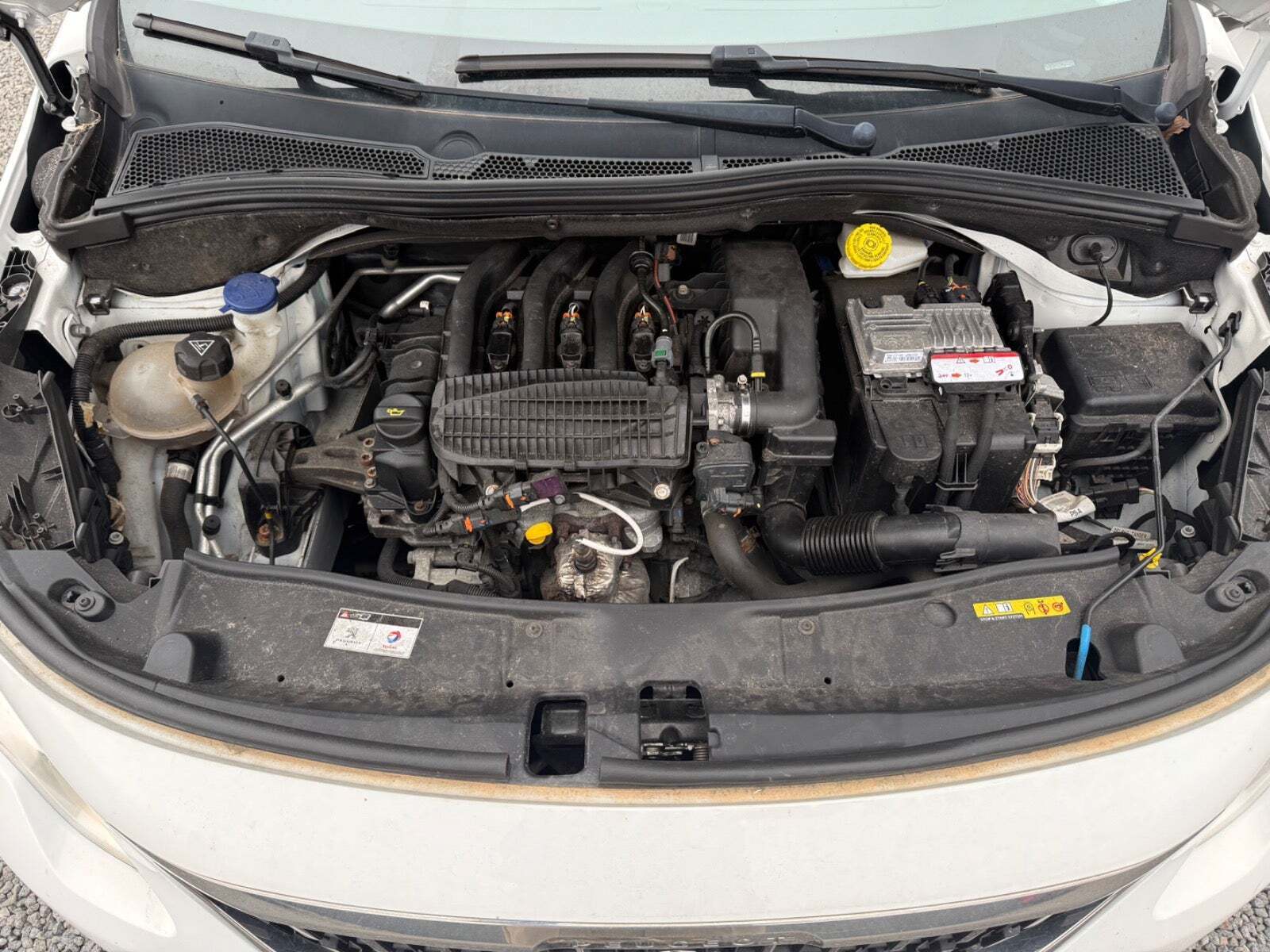 undefined Peugeot 2008 fra 2016