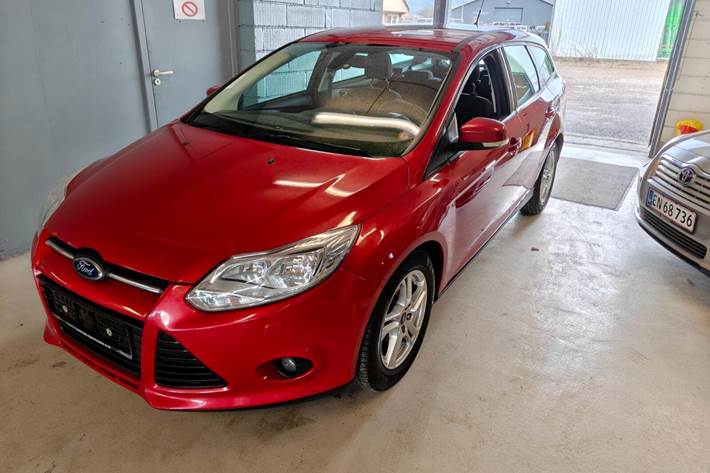 Gul Ford Focus fra 2013