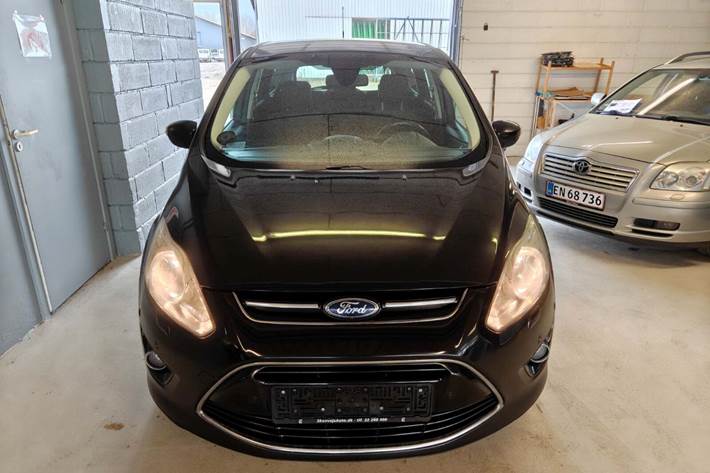 Gul Ford C-MAX fra 2013