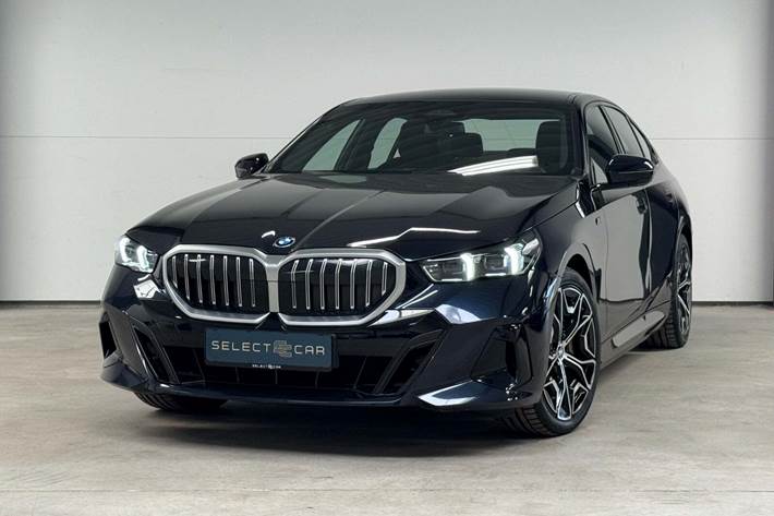 Sort BMW i5 fra 2024