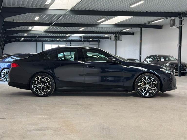 BMW i5 eDrive40 M-Sport