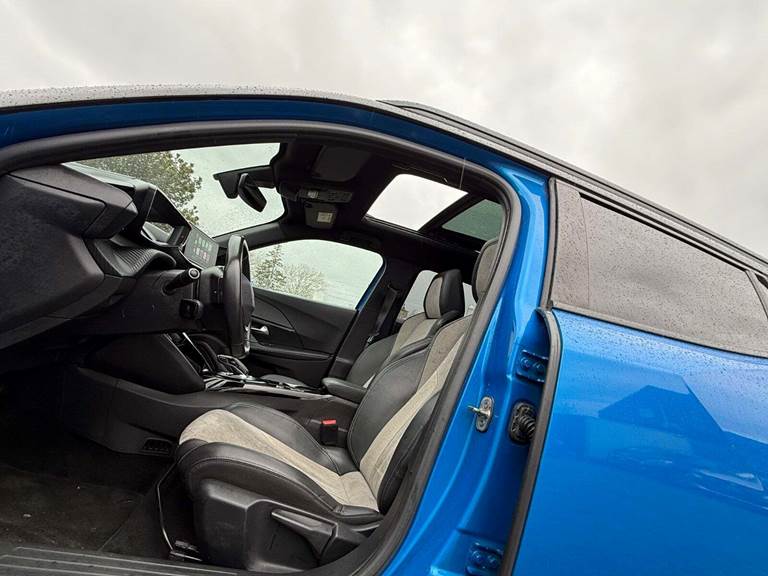 Peugeot e-2008 50 GT