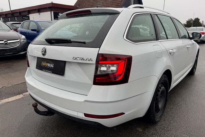undefined Skoda Octavia fra 2018