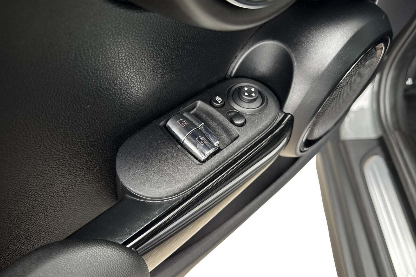 Grå Mini Cooper SE fra 2022