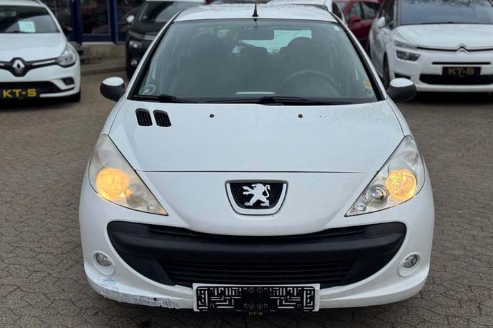 undefined Peugeot 206+ fra 2011