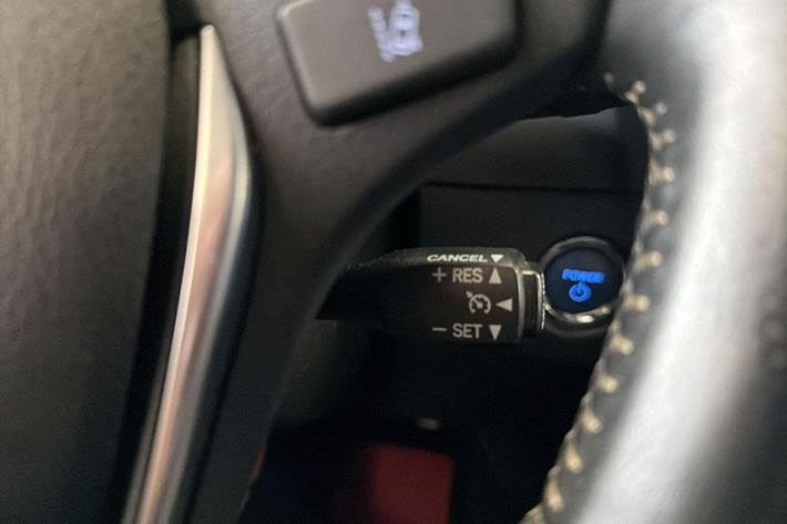 Sort Toyota Auris fra 2015