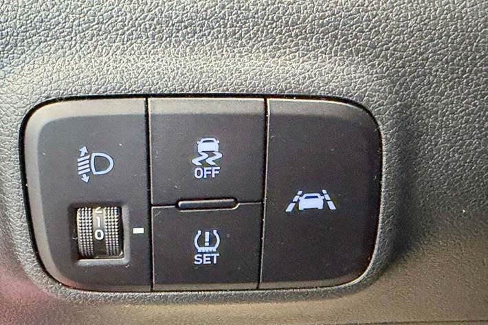 Rød Hyundai i10 fra 2020