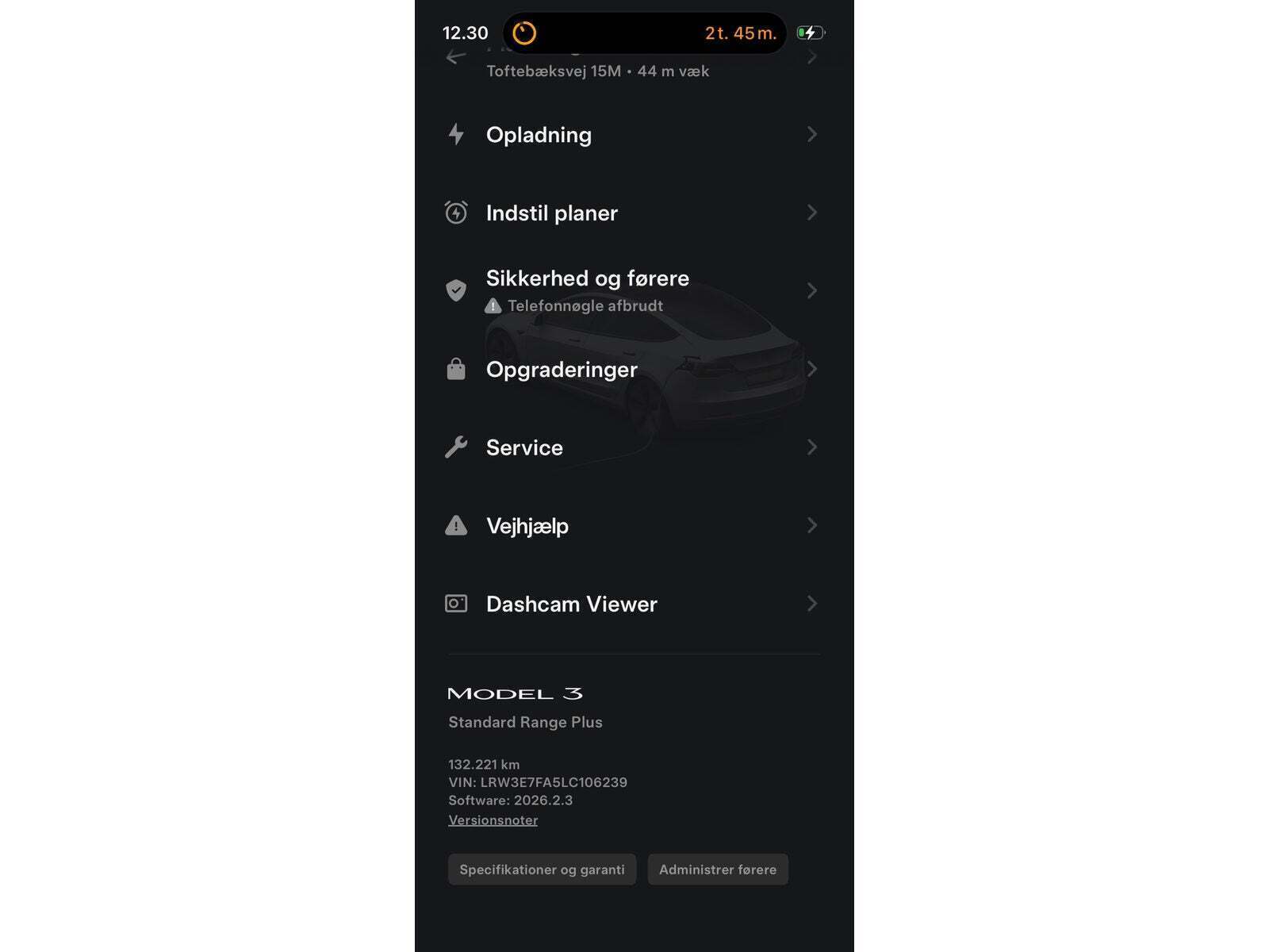 Hvid Tesla Model 3 fra 2021