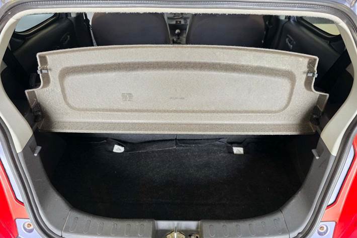 undefined Nissan Pixo fra 2012