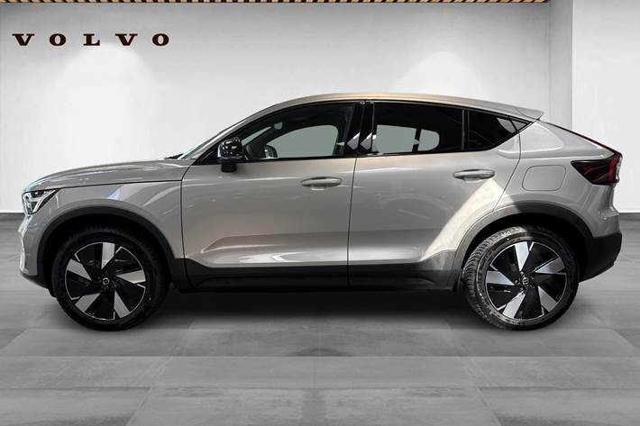 Sølv Volvo EC40 fra 2025