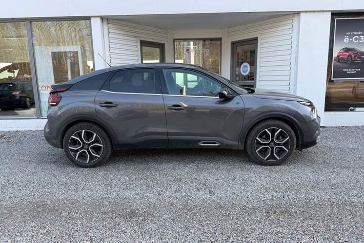 Grå Citroën ë-C4 fra 2022