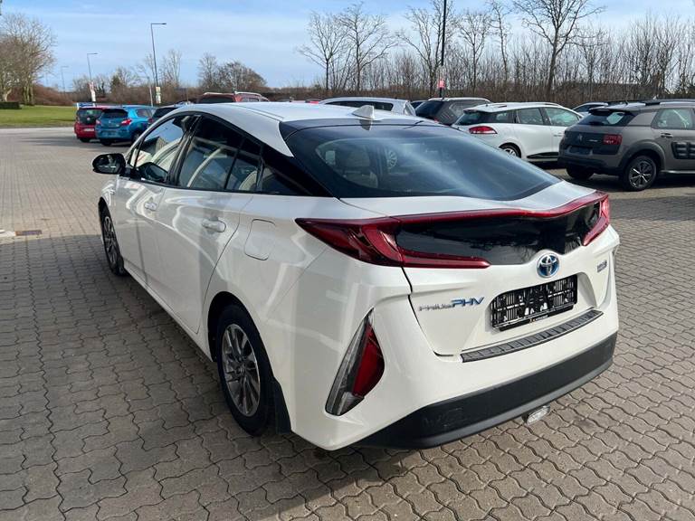Toyota Prius 1,8 Plug-in Hybrid H3 MDS