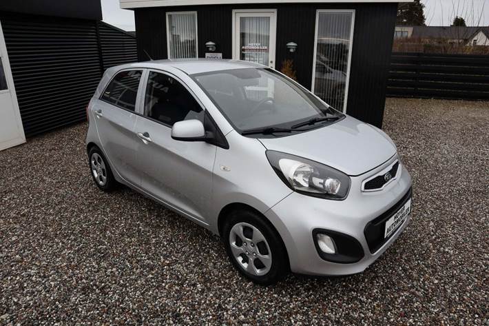 Sølv Kia Picanto fra 2012