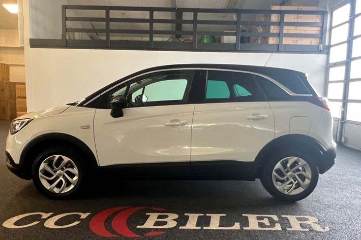 Hvid Opel Crossland X fra 2019