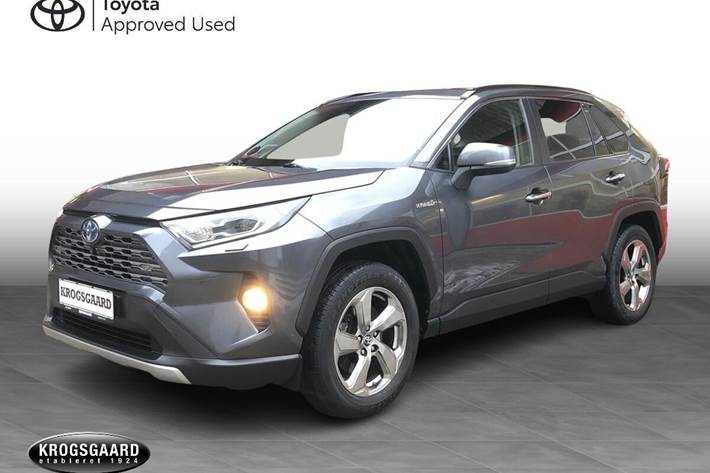 Grå Toyota RAV4 fra 2019 set udefra
