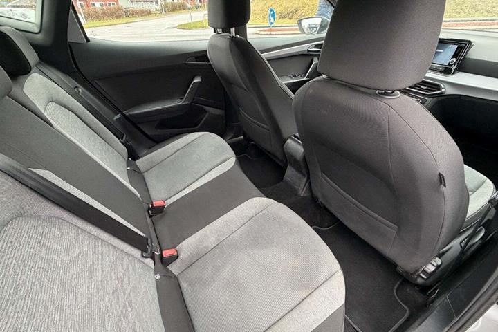 Grå Seat Ibiza fra 2022