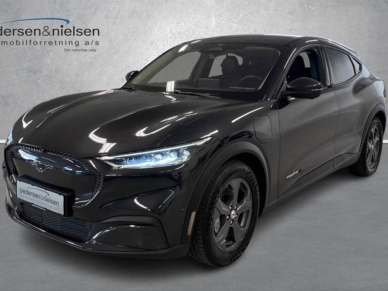 Ford Mustang Mach-E EL UR Premium AWD 351HK 5d Aut.