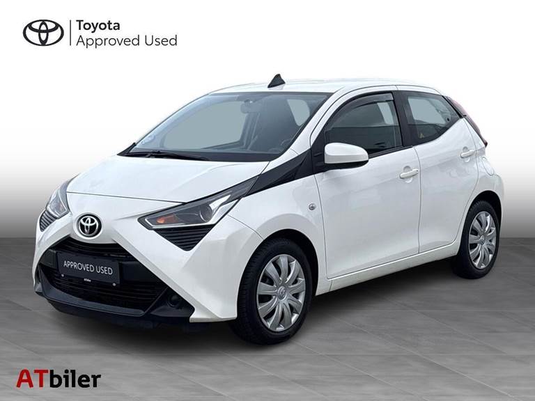 Toyota Aygo 1,0 VVT-I X-play + Go-pakke 72HK 5d