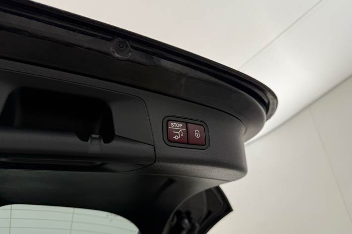 Sort Mercedes EQA 250 fra 2022