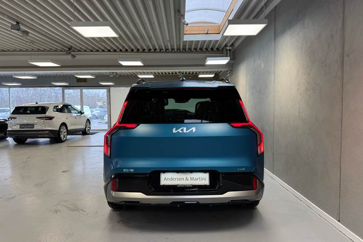 Blå Kia EV9 fra 2024
