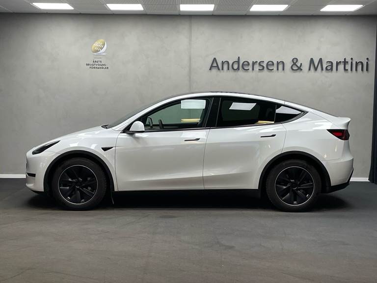 Tesla Model Y EL Long Range AWD 514HK 5d Aut.