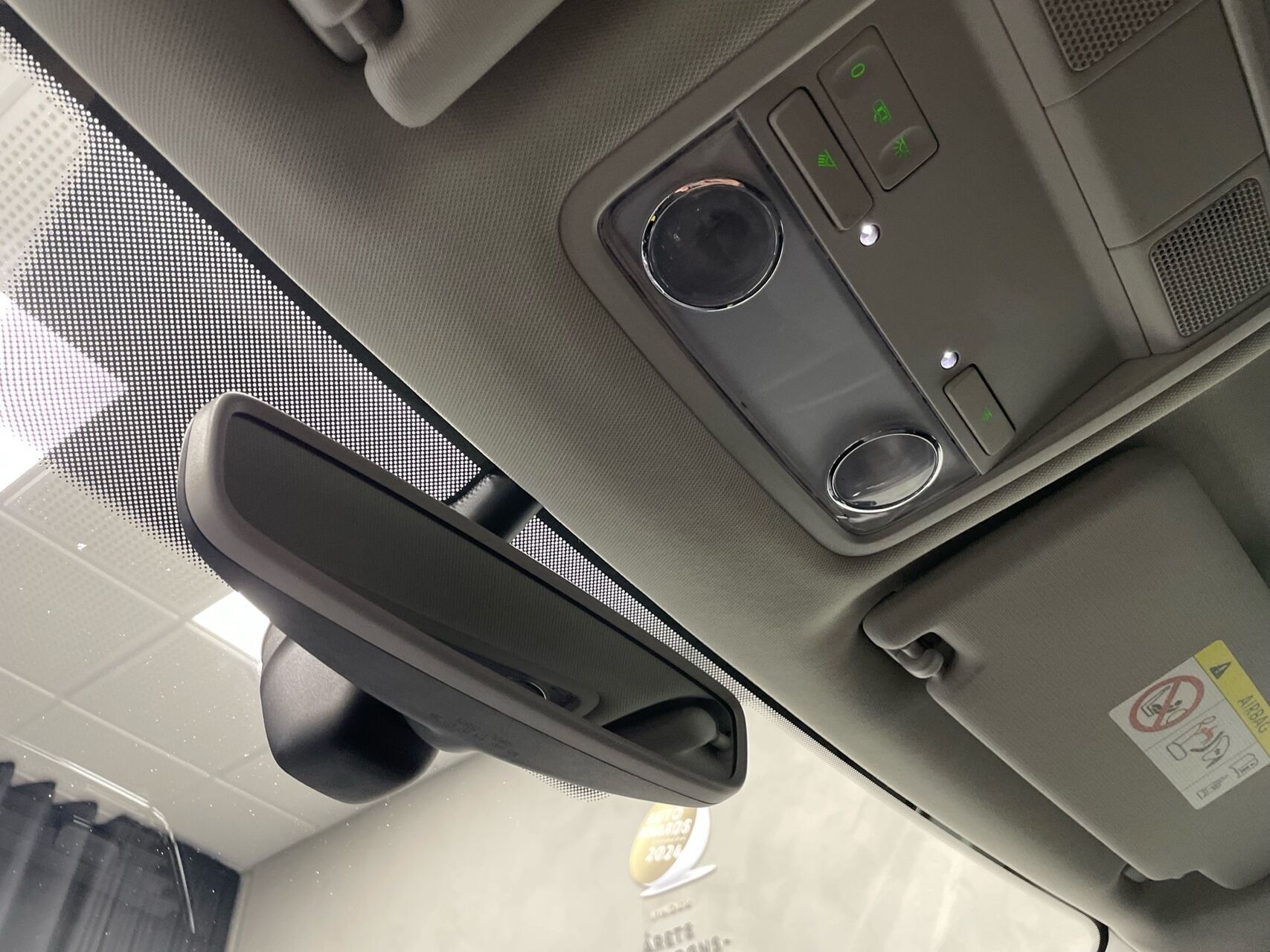 Hvid Skoda Octavia fra 2019