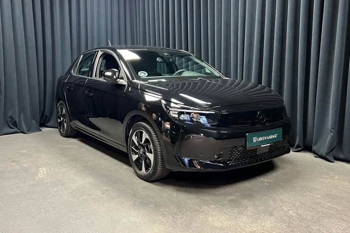 Sort Opel Corsa-e fra 2024