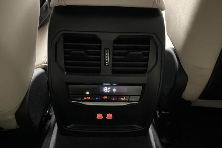 Sort BMW i4 fra 2025