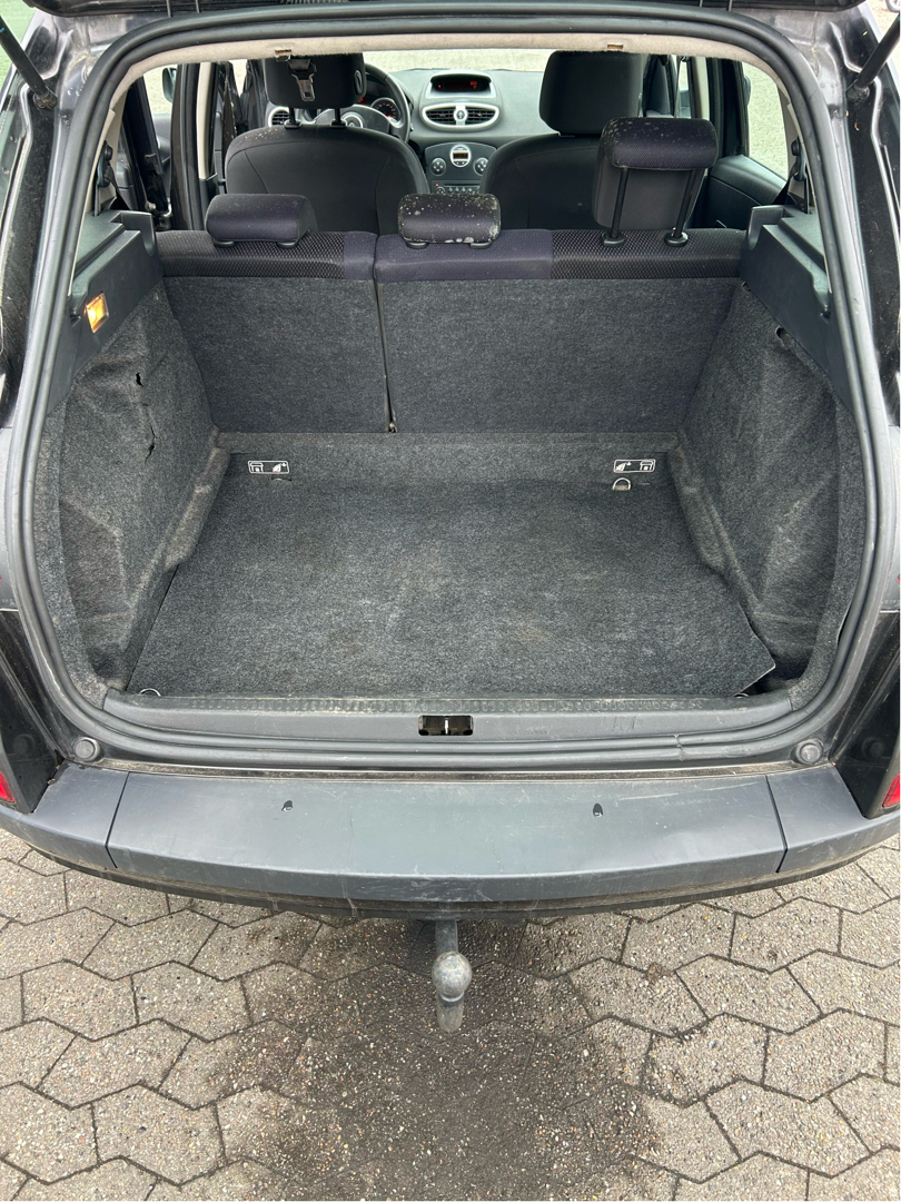 Sort Renault Clio fra 2008