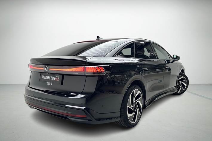 Sort VW ID.7 fra 2023