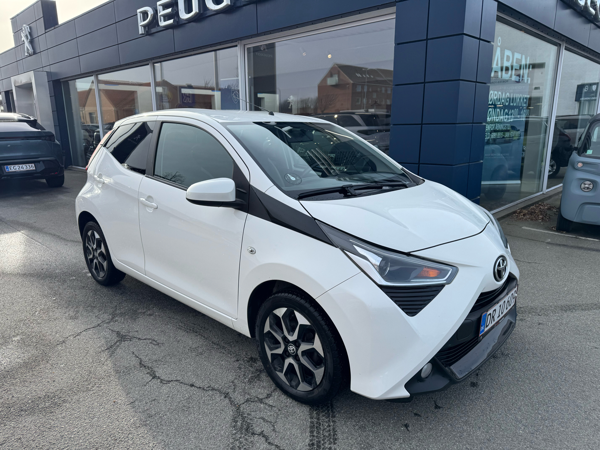 Toyota Aygo 1,0 VVT-I X-Press 72HK 5d