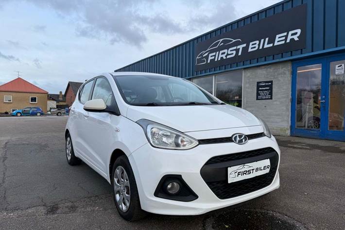 Grøn Hyundai i10 fra 2014