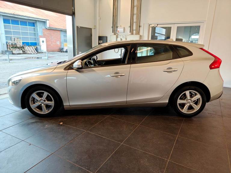 Volvo V40 2,0 D2 120 Kinetic